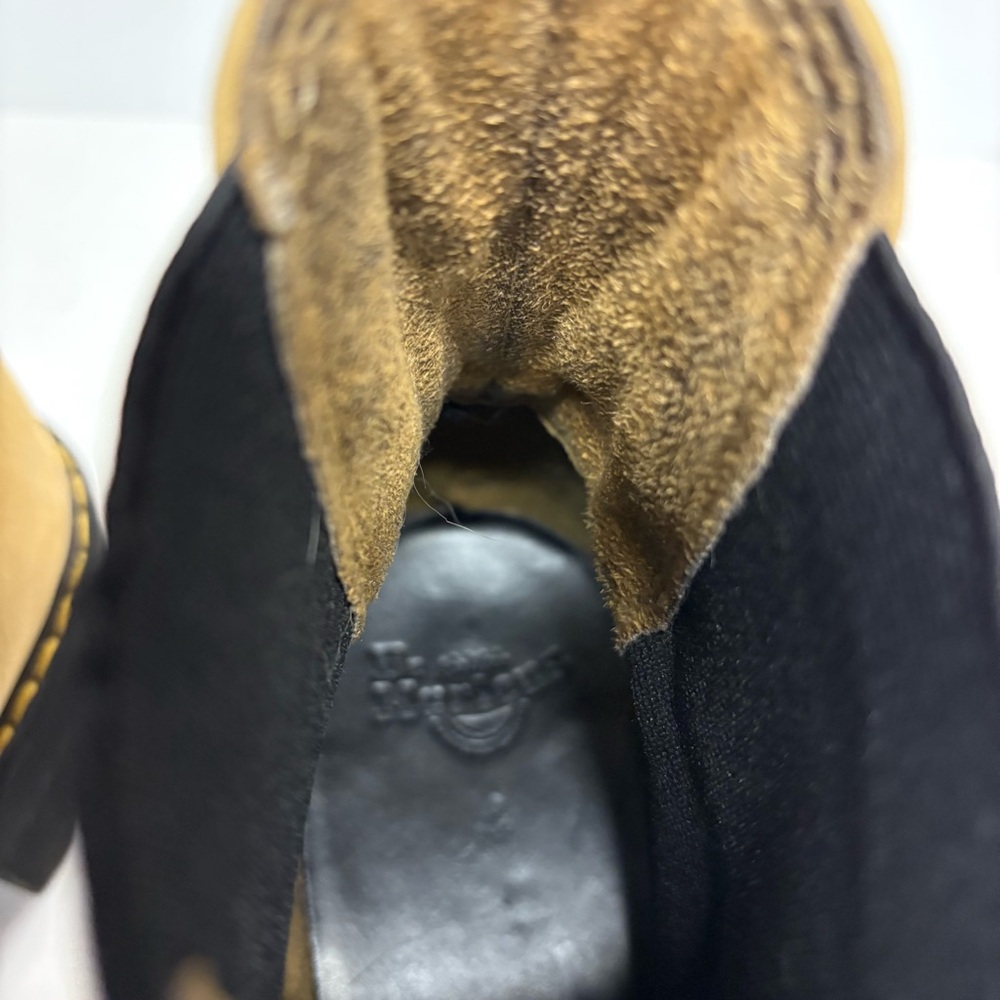 Dr Martens  Rometty Nubuck Leather Platform Chelsea Sand Boots Size 10 - Picture 8 of 11